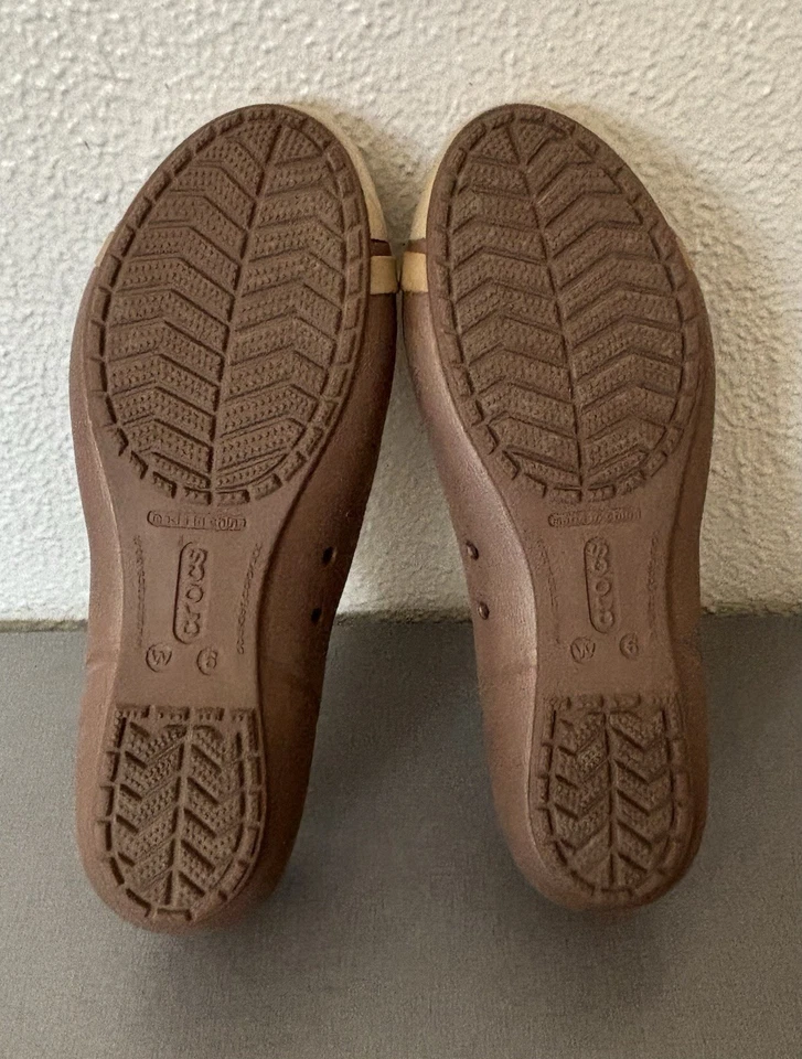 Ballerine Crocs Cap Toe Marron Beige Taille W6 US / 36 - 37 EU / 4 UK - Photo 3/4