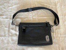 Oryginalna skórzana torba na listy / attaché Coach, granatowa, zapinana na zamek, z kieszeniami