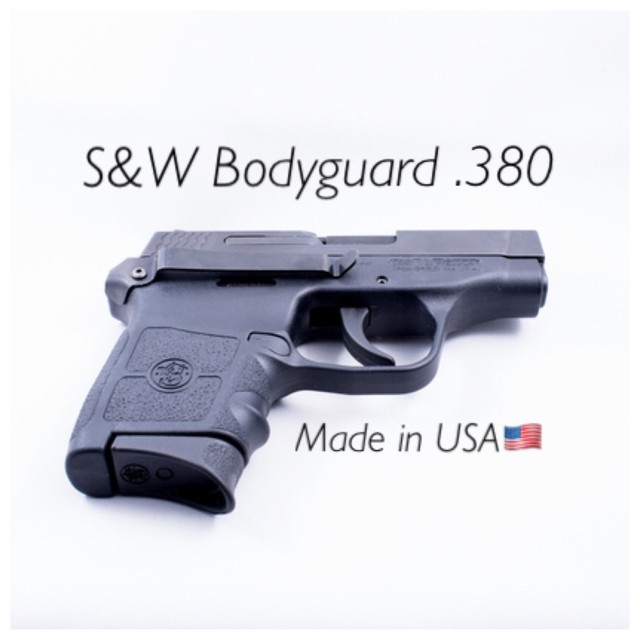 clipdraw belt clip for smith wesson bodyguard 380 iwb owb black right mount for sale online ebay clipdraw belt clip for smith wesson bodyguard 380 iwb owb black right mount
