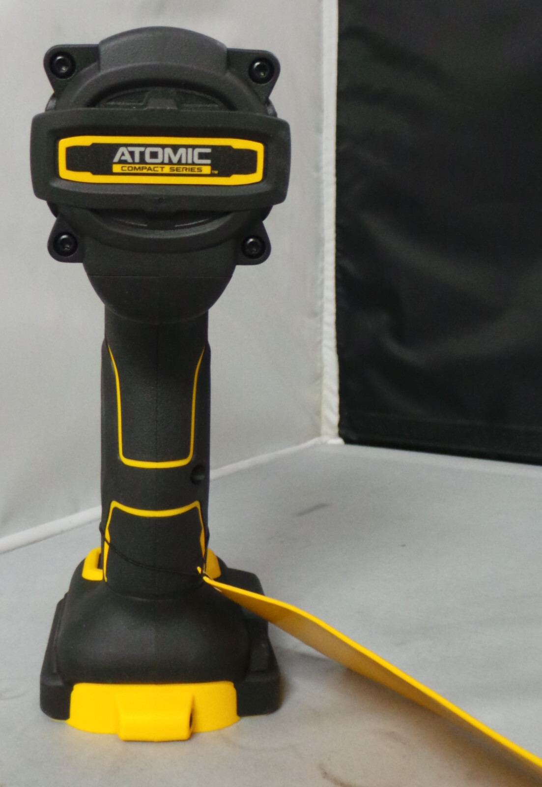 DEWALT DCF923B ATOMIC 20V MAX BRUSHLESS 3/8" IMPACT WRENCH TOOL ONLY BRAND NEW