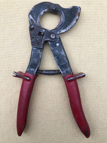 Klein Tools 63060 Ratcheting Cable Cutter. 🤑FS&H🤑 - Picture 2 of 2
