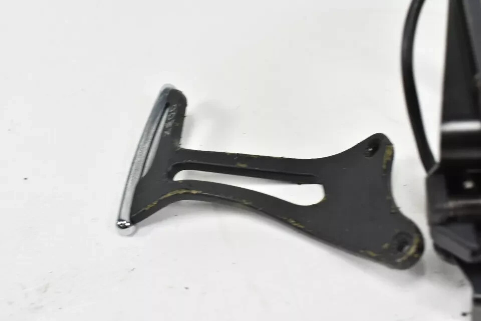 06-08 Maserati Quattroporte M139 Steering Column Paddle Shifter OEM