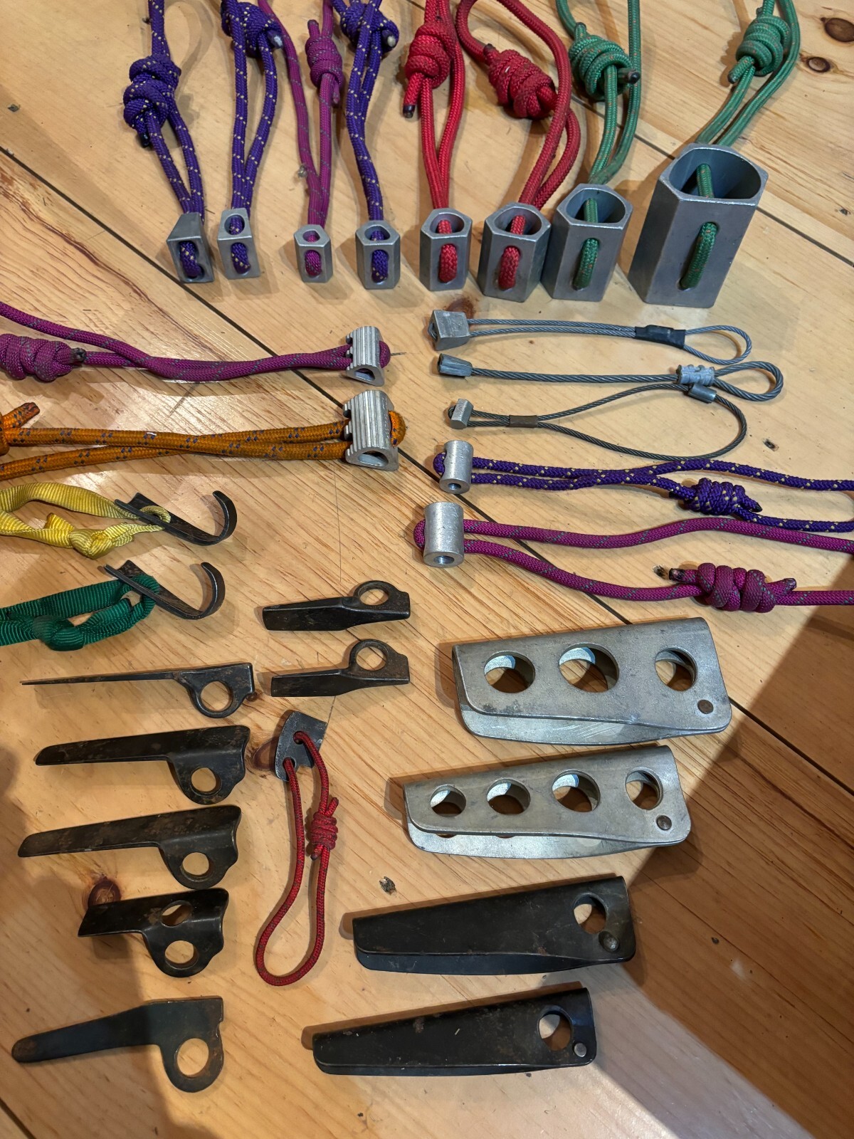 Vintage Chouinard Climbing Gear Hexentrics Pitons and more eBay