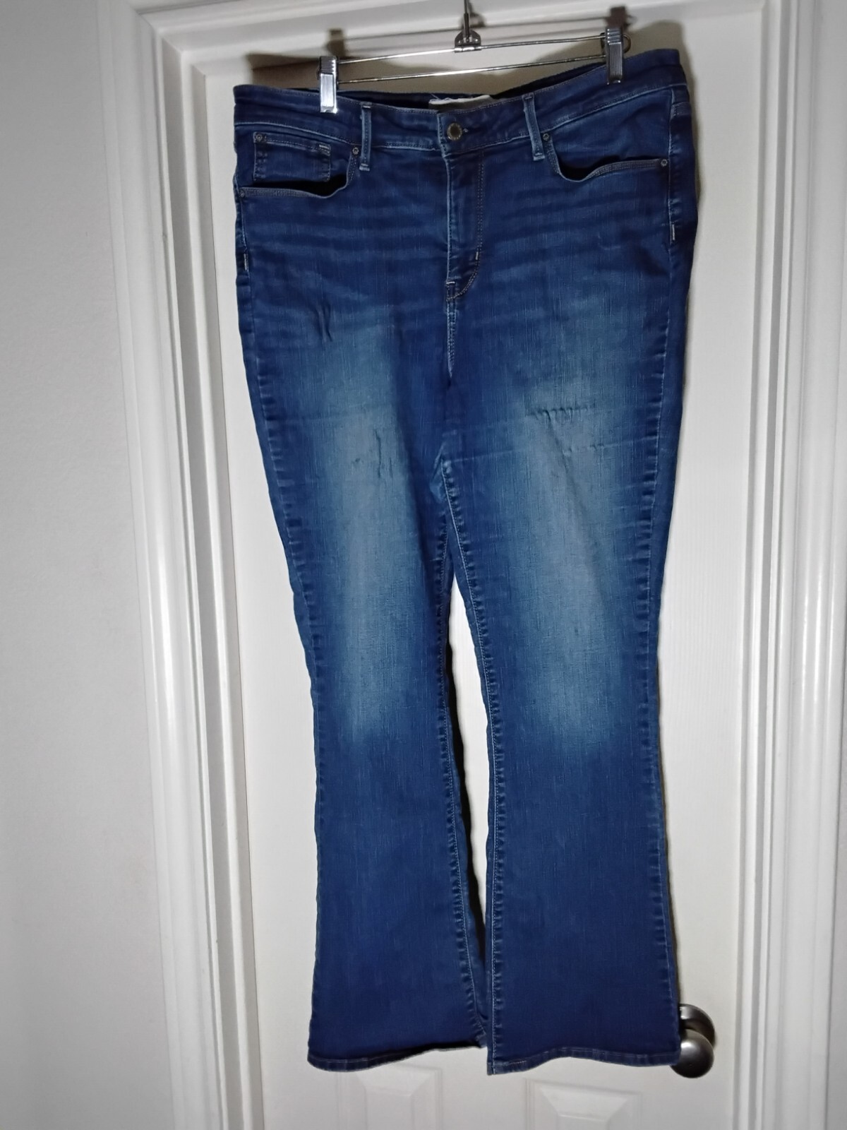 Levi Strauss Signature Mid-rise Boot Cut Women's Jeans Size 16/W33  Blue Denim