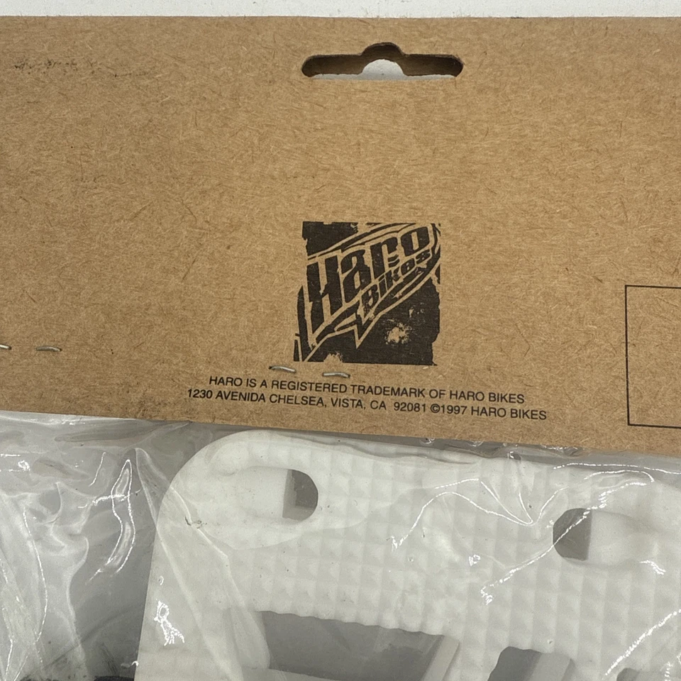 Pedales blancos BMX Haro Mid School NOS, 9/16” 1997 nuevos en paquete plataforma Foto 3 de 4