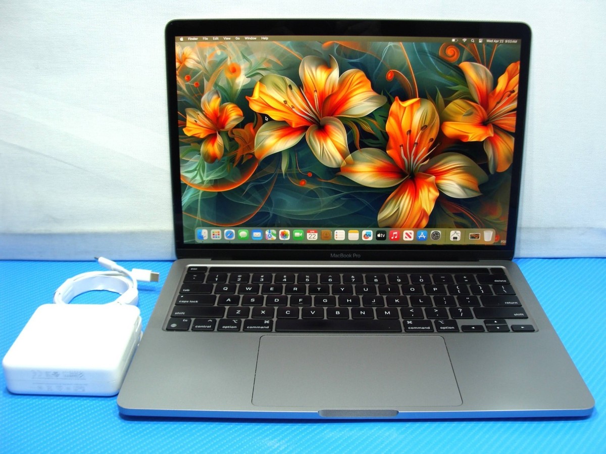 新品同様 MacBook Pro A2338 2020 M1/8GB/256GB Apple MacBook Pro 13