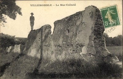 Ak Villemomble Seine Saint Denis, Le Mur Crenele - 2649919