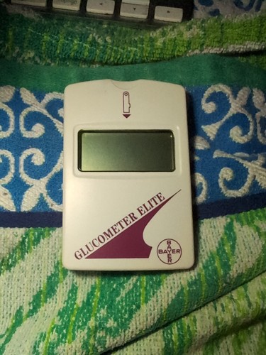 Bayer Glucometer Elite Blood Glucose Meter 3901A