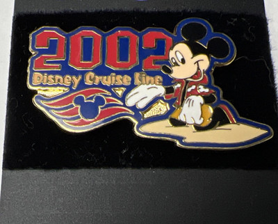 DCL - Mickey Kneeling in Sand - 2002 Logo Pin PP7890 NOC Correct SKU