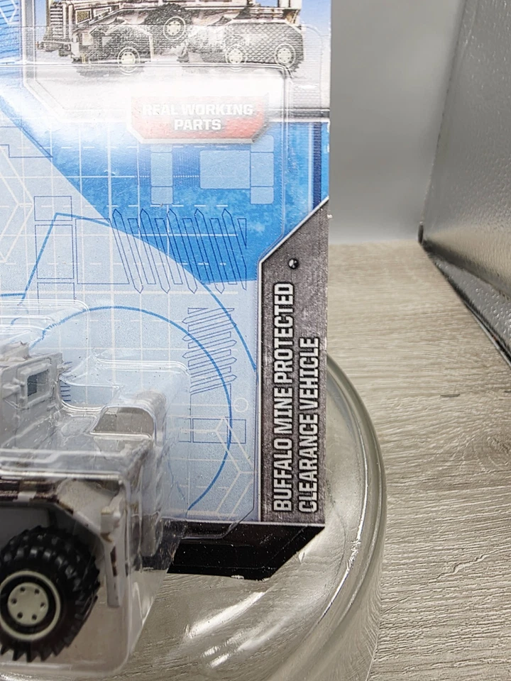 2012 Matchbox Buffalo Mine Protected Clearance Vehicle Diecast Sealed (A) - Image 4 of 4