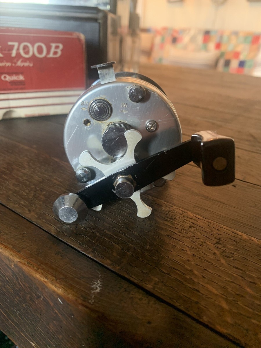 Dam Quick 700B Champion Baitcasting Fishing Reel West Dam Quick 700B Champion Baitcasting Fishing Reel West