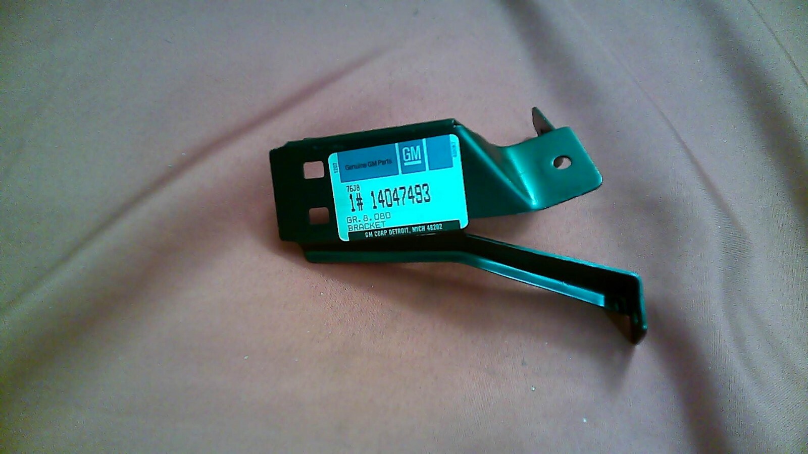 19841989 (C4) Corvette Hood Release Cable Bracket GM Part 14047493 eBay