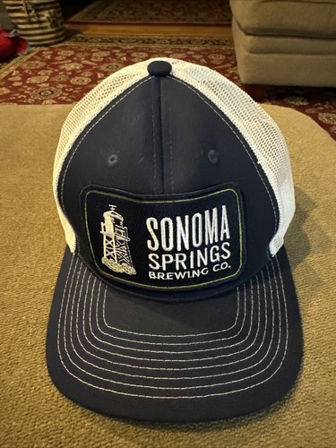 Sonoma Springs Brewing Co Company schwarz-weiß Trucker Snapback Mütze (KC)