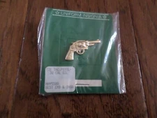 38 REVOLVER PISTOL HAT PIN LAPEL PIN TIE TAC GOLD IN COLOR USA MADE