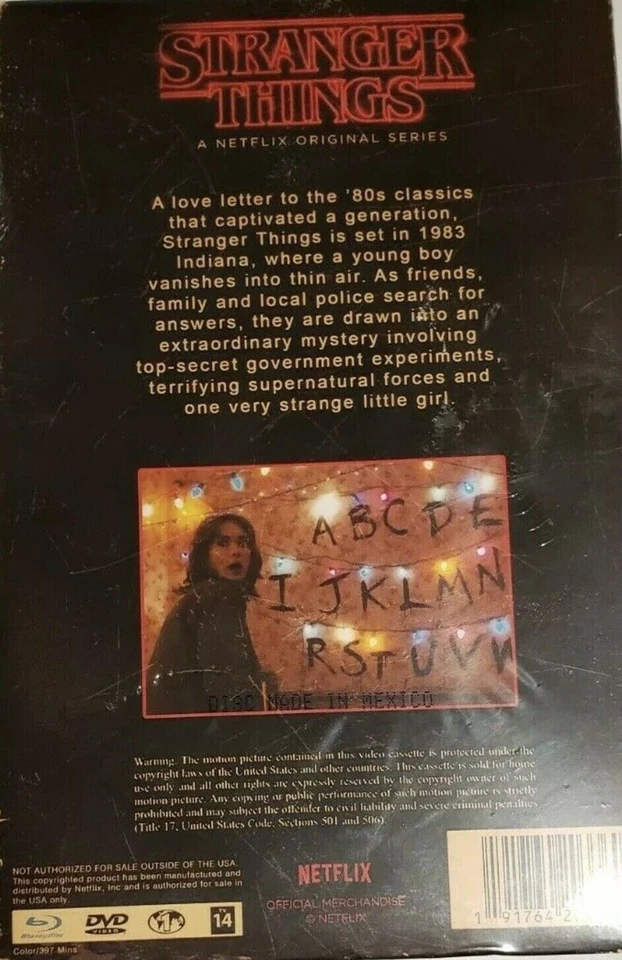 STRANGER THINGS  The Complete First Season blu-ray /DVD Box Set. 4 Disc - Image 4 of 4