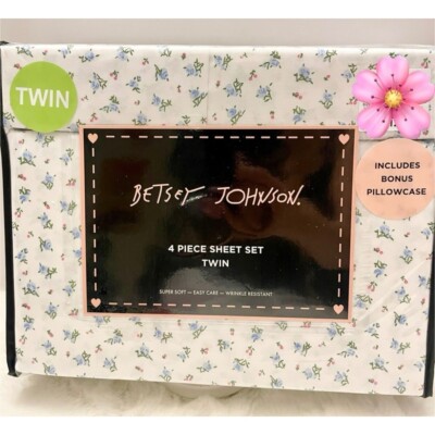 Betsey Johnson Floral Sheet Set Twin 4 Piece Bonus Pillowcase Super Soft