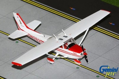 GeminiJets Cessna 172S Skyhawk II Private ''Sporty's Edition'' N12631 1:72 Modellf