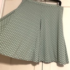 Max Studio Large Floral Skirt Knee Length Fit  Flare Green Office Casual