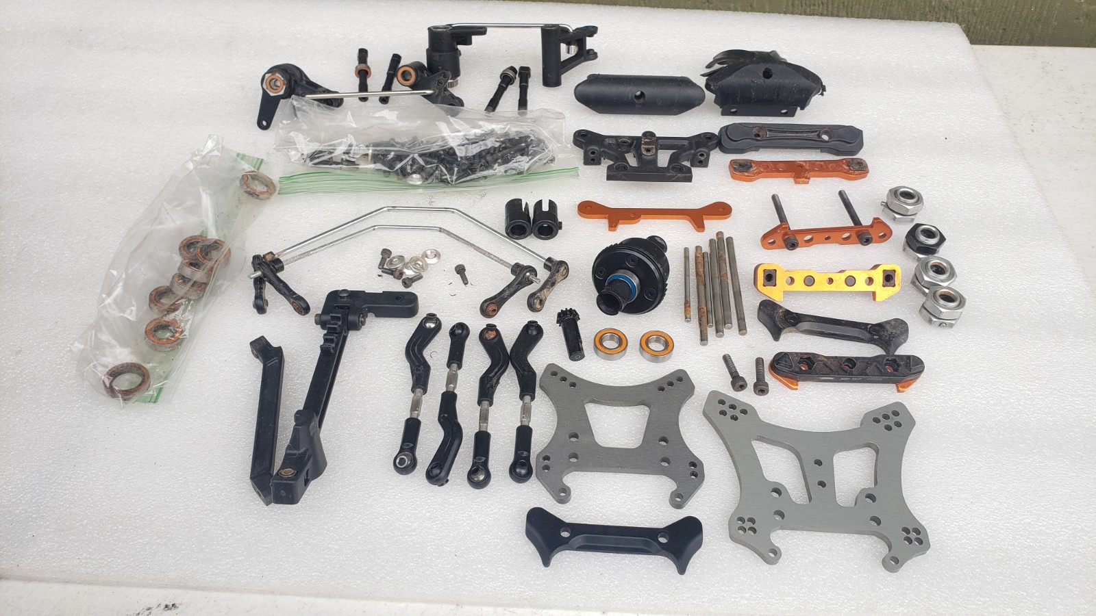 USED OFNA HOBAO HYPER SS PARTS LOT