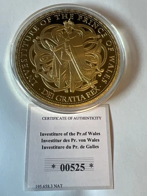 Gigant Medaille 70 mm Krönung von König Charles III 2023 vergoldet PP - Bild 1 von 2