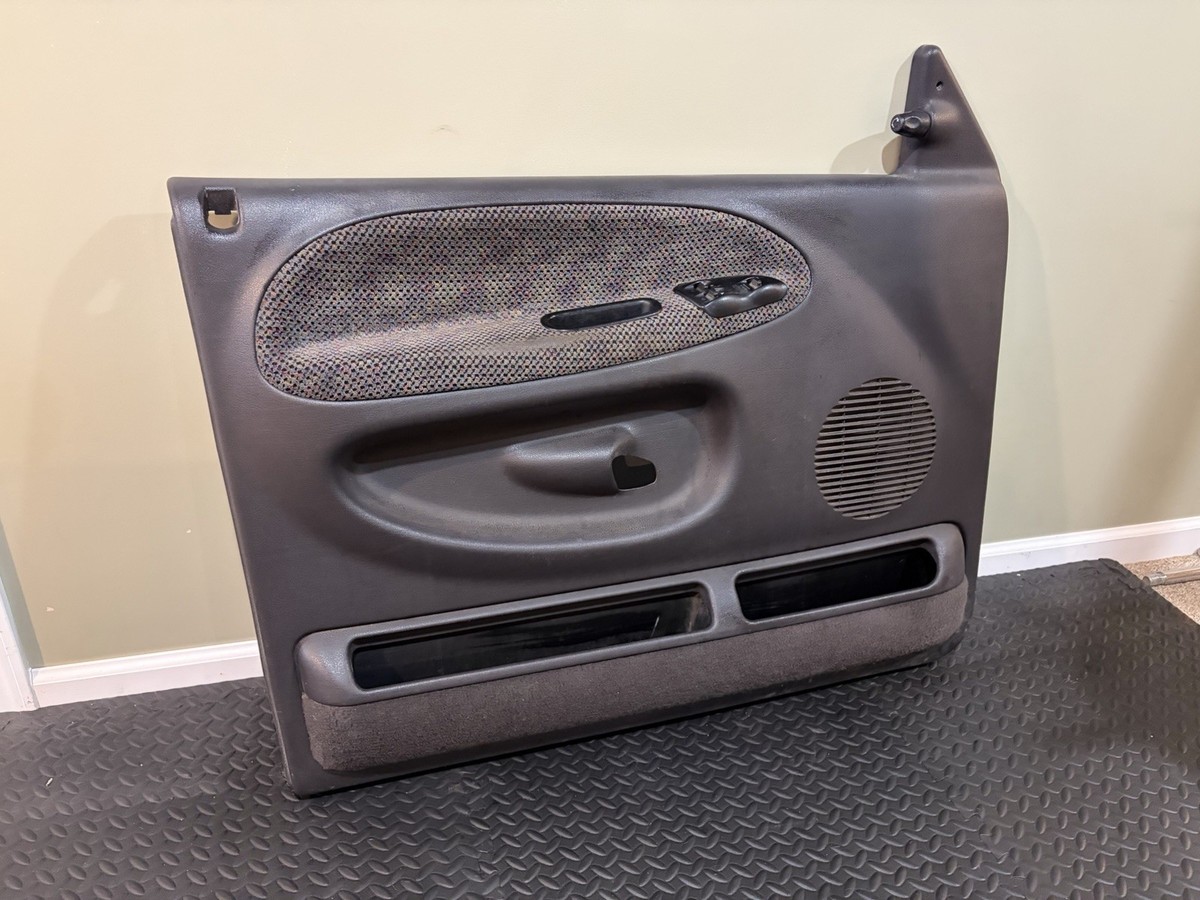 98-01 Dodge Ram 1500 Interior Front Driver side Door Panel OEM LH