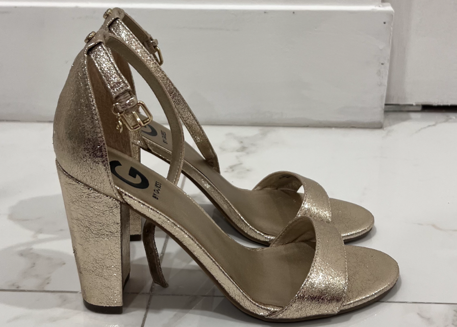 Guess Sparkly Gold Block Heels Womens size 7.5