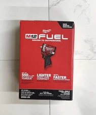 Milwaukee Tool 2562-20 M12 Fuel Stubby 3/8" Impact Wrench