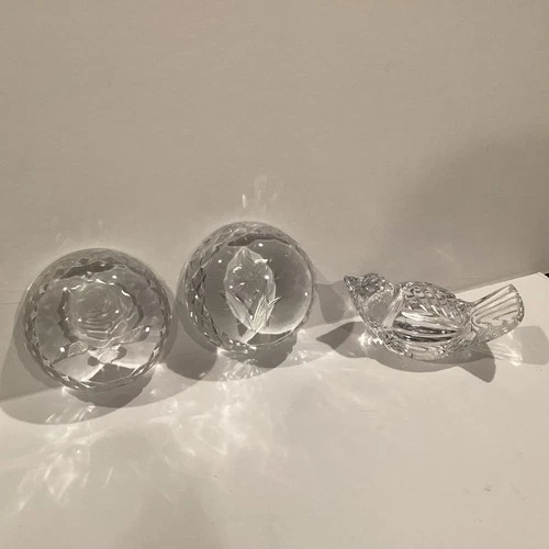 2 Vintage Waterford Crystal Rose & Daffodil Domed Paperweights & Sparrow Figure
