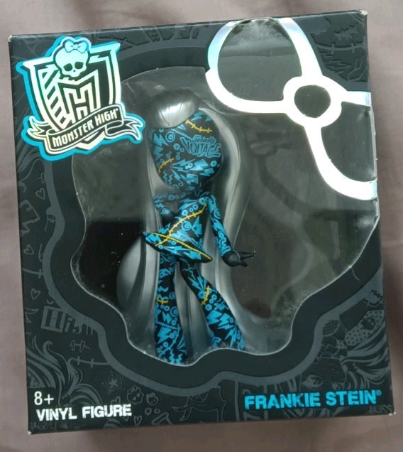 Mattel Monster High Frankie Stein Vinyl Chase Figure 8+ 2014 CFC83/CJV65