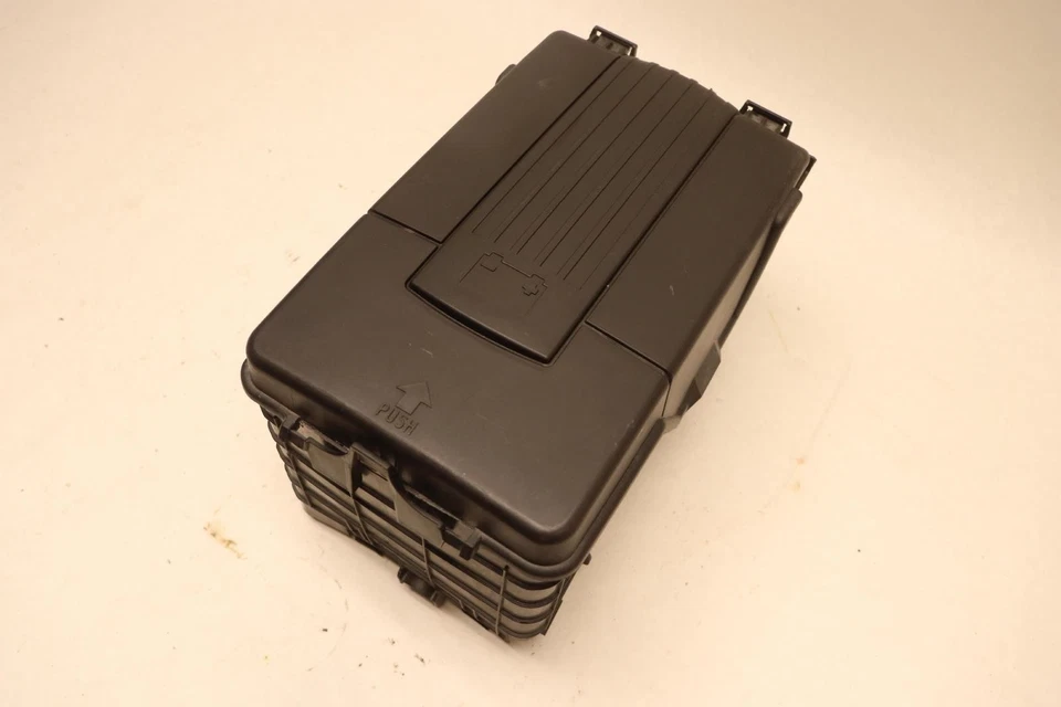 2009-2017 VOLKSWAGEN VW TIGUAN BATTERY TRAY BOX HOLDER SUPPORT COVER OEM - Image 3 of 4