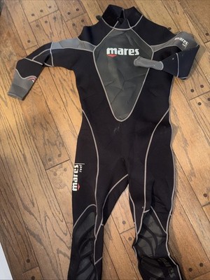 Mares 2.5mm Wetsuit   Size XXL   Excellent Condition