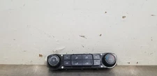 19 GMC SIERRA 2500 AC TEMPERATURE CLIMATE HVAC CONTROL PANEL 84199205
