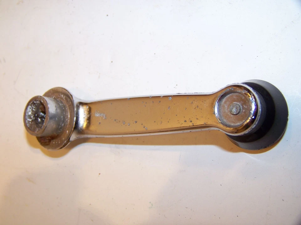 Manivela de ventana Plymouth 1968 69 70 Dodge Chrysler OEM 71 72 73 74 Foto 2 de 3