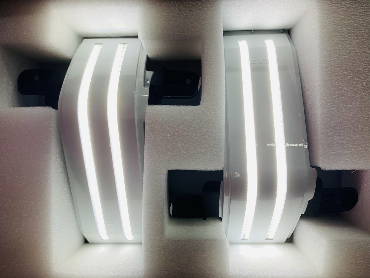 LED Switch Back Tow Mirror Marker Lights - 14-18 GM 1500/2500/3500