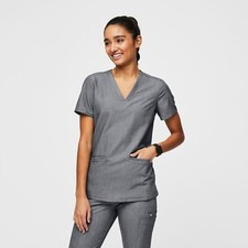 FIGS Scrubs Women XXL Gray Scrub Tops Women V Neck Top Women Casma Three-Pocket