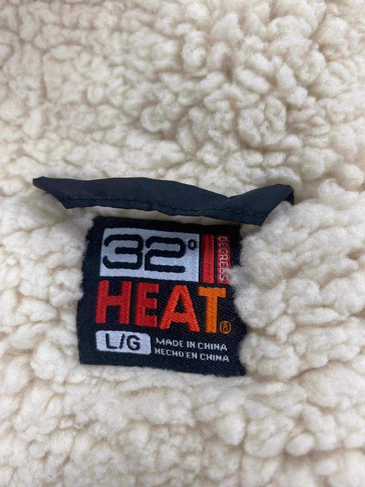 Chaqueta NEGRA aislada 32 grados para hombre con capucha $99, talla: L Foto 4 de 4