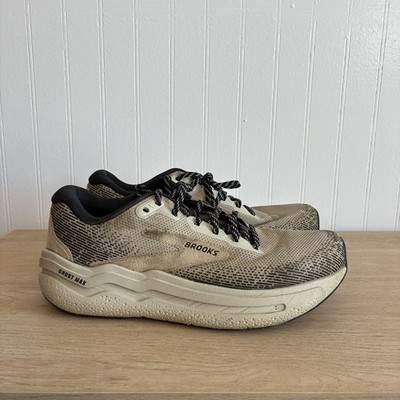 Brooks Ghost Max 2 1204201B092 Athletic Sneaker Men s 9.5 Beige Mesh Running Gym