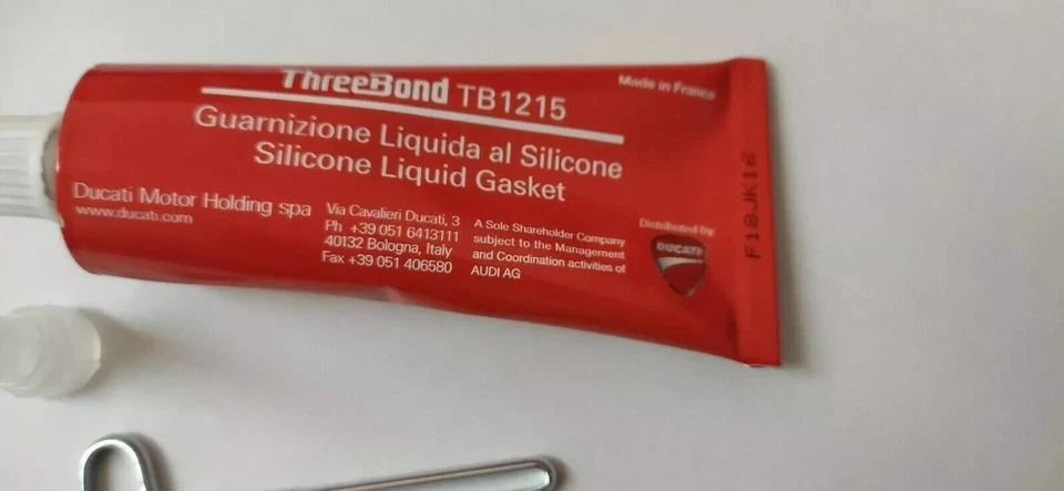 Professional Silicone Liquid Gasket Engine Cover Threebond TB1215 - image 2 of 4