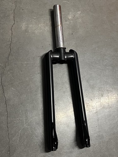 20” GT Stiletto Fork Fresh Satin Black Powdercoat Mint Excellent Condition 🔥