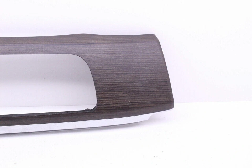 2011 BMW 535i Sedan 3 Gas Turbo Dashboard Trim OEM Used - Imagem 4 de 4