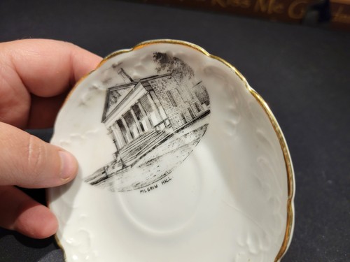 Pilgrim Hall Commemorative Plate 4 1/8" Made In Germany - Picture 5 of 9