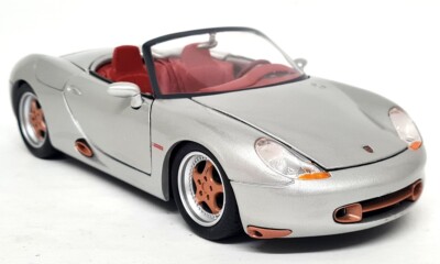 Maisto 1/18 - Porsche Boxster Concept Silver Diecast Scale Model