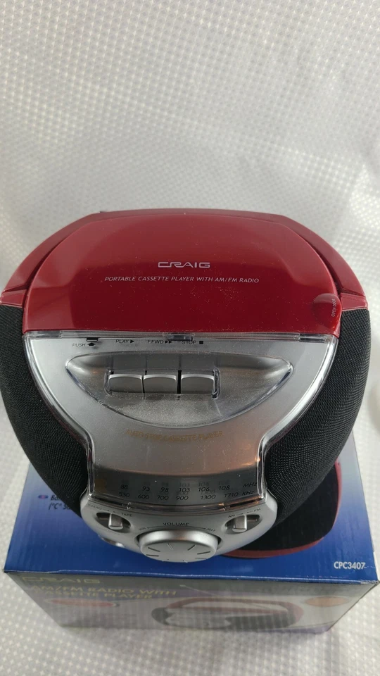 Vintage Craig Portable AM/FM Radio  Cassette Player Model CPC3407 In Box  - Image 4 of 4