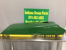 John Deere 670 Only Hood AM877679 AM876794