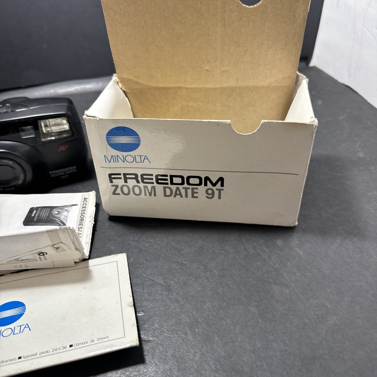 Minolta Freedom Zoom Date 9T Point and Shoot Film Camera - Box Not
