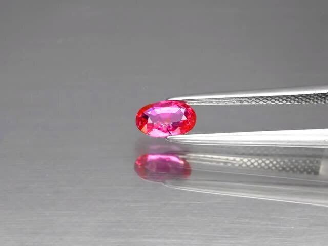 Rubis Traité 0,66 Carat - Mozambique - Rouge Rose - Chauffé (réf. P90.119)
