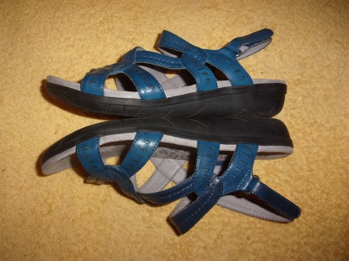 baretraps wide width