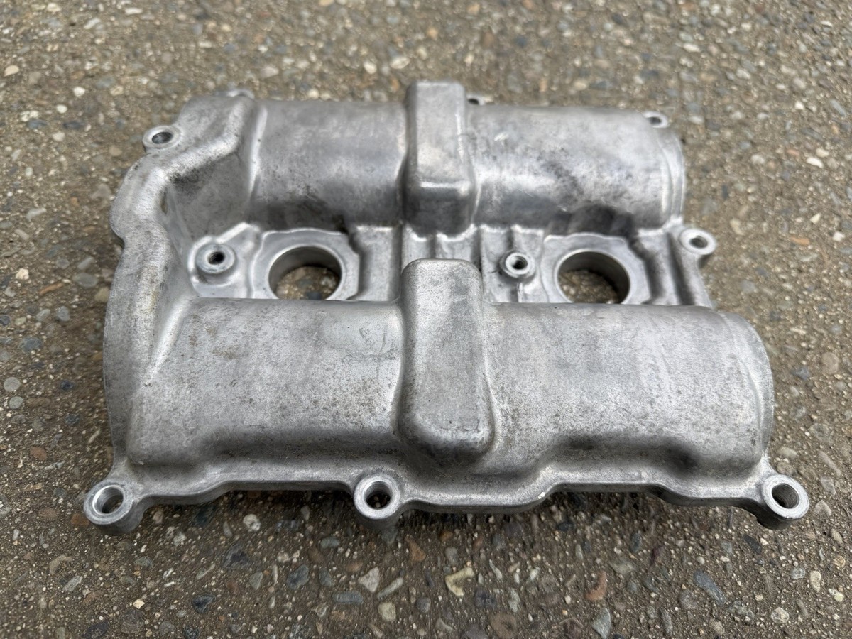2015-21 Subaru Impreza WRX FA20 2.0L Right Valve Cover 13265AA580