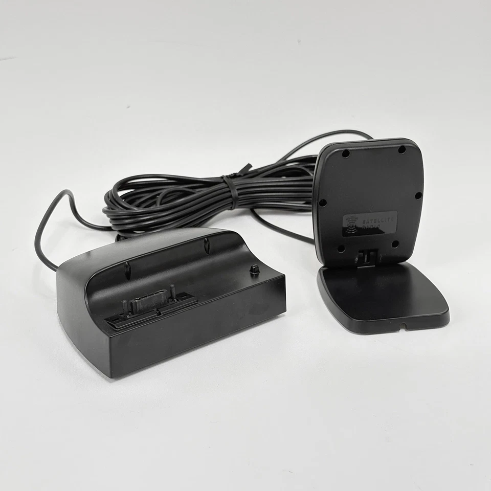 Delphi SkyFi Home Stand SA50004 Home Kit – Stand, Antenna, Power & Cable - Image 2 of 4