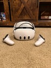 Oculus Quest 3 128GB VR Headset with Controllers / Travel case / Backup Battery — photo 1